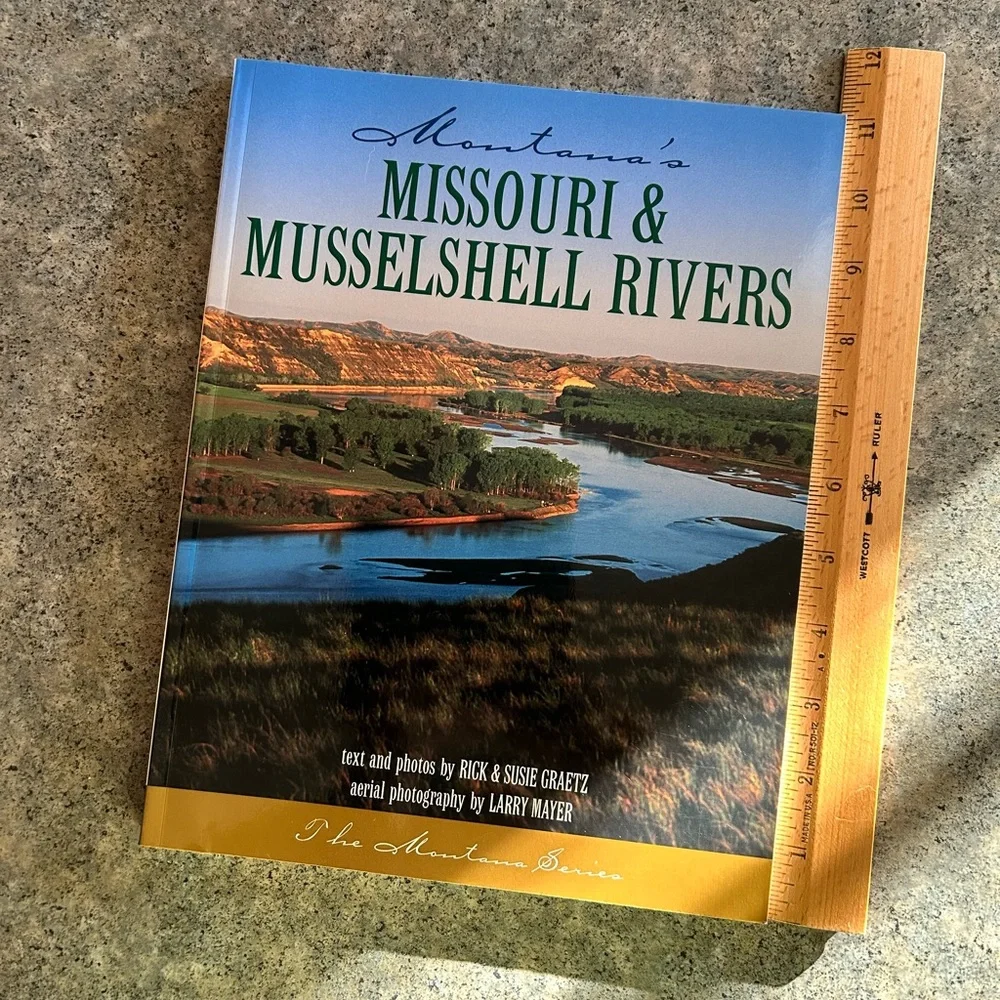 📕Vintage Montana’s Missouri & Musselshell Rivers [Graetz] Western Decor Book